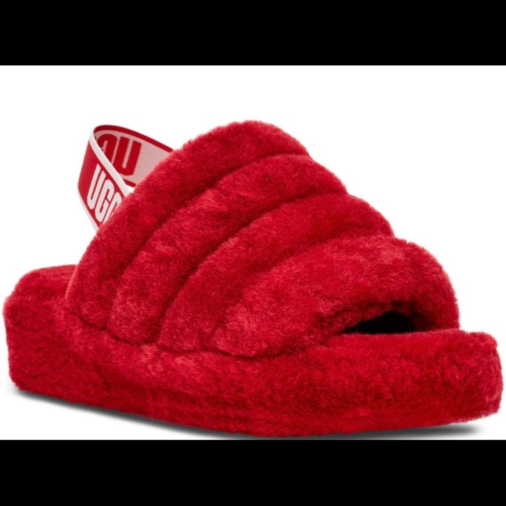 UGG SLIDES